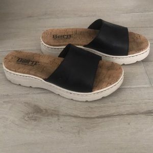 Born Black and White Platform Sandal “Benitez”